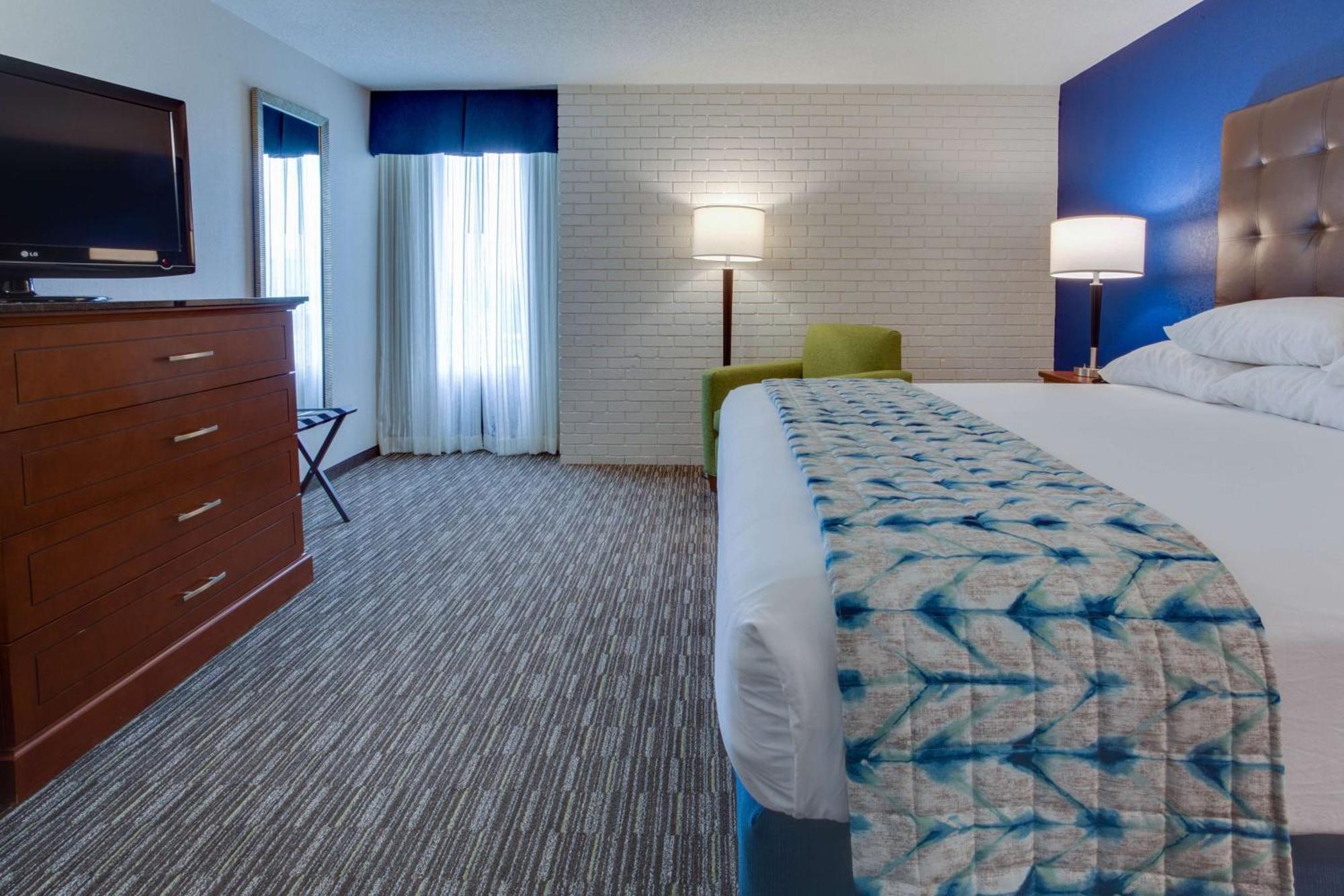 Drury Inn & Suites Nashville Airport Экстерьер фото